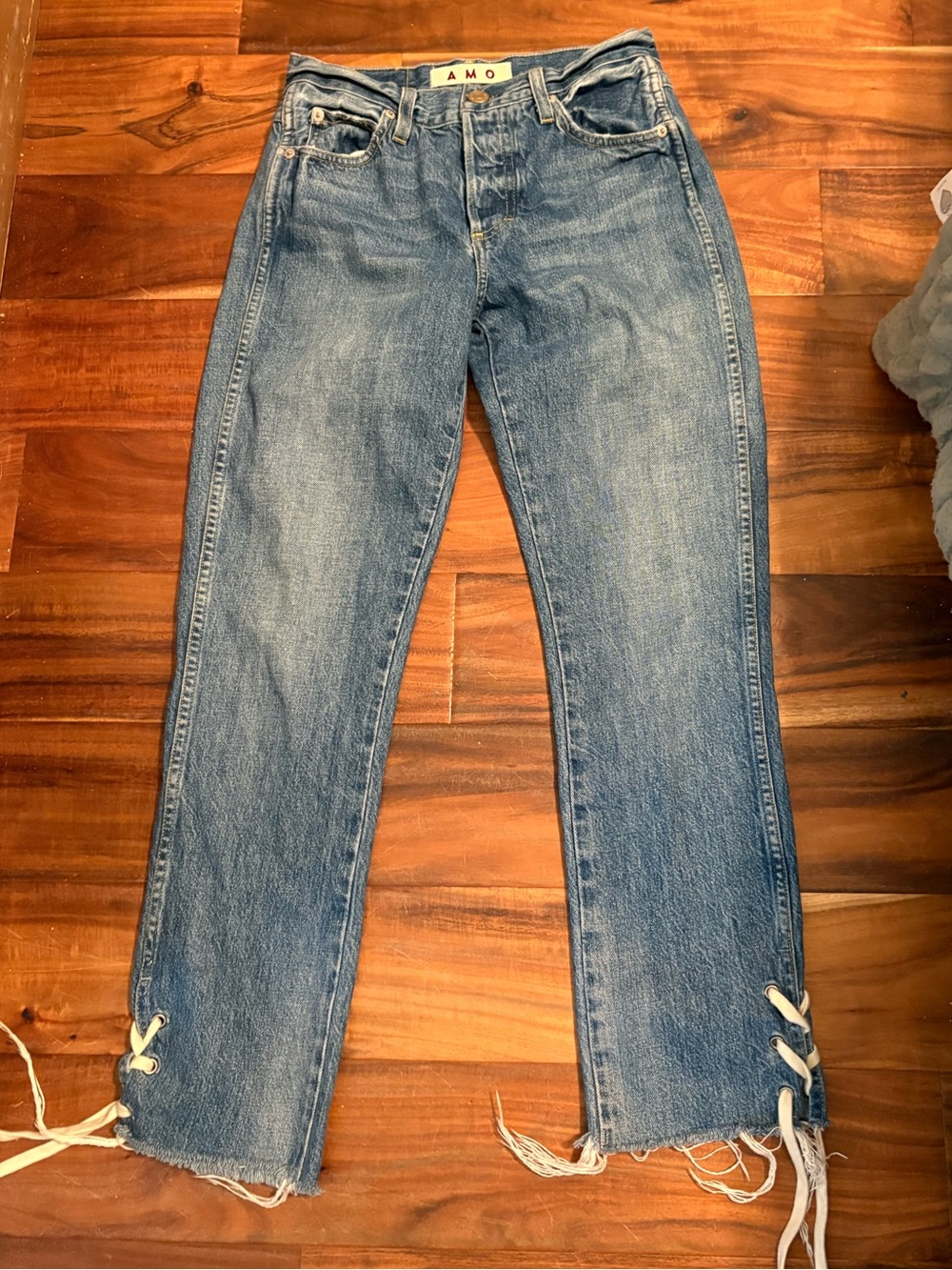 AMO Lace Up Ankle‎ Straight Leg Jeans Size 25 High Rise Crop Raw Hem (1049)
